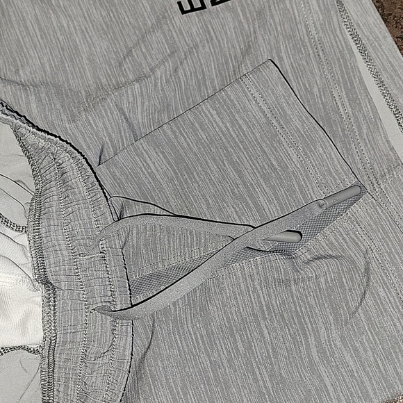 Lululemon Colab EVERY MAN JACK Pace Breaker Short Linerless 8", S, Grey, VGUC - Picture 13 of 16